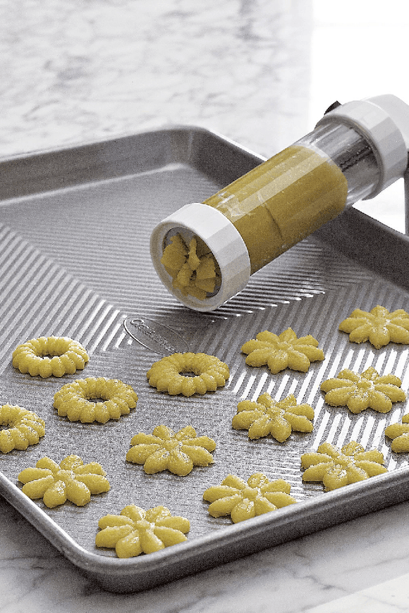 Kuhn Rikon Cookie Press and Decorating Kit